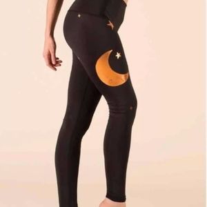 🌙 NWT Teeki Magic Hat Black Moon Leggings